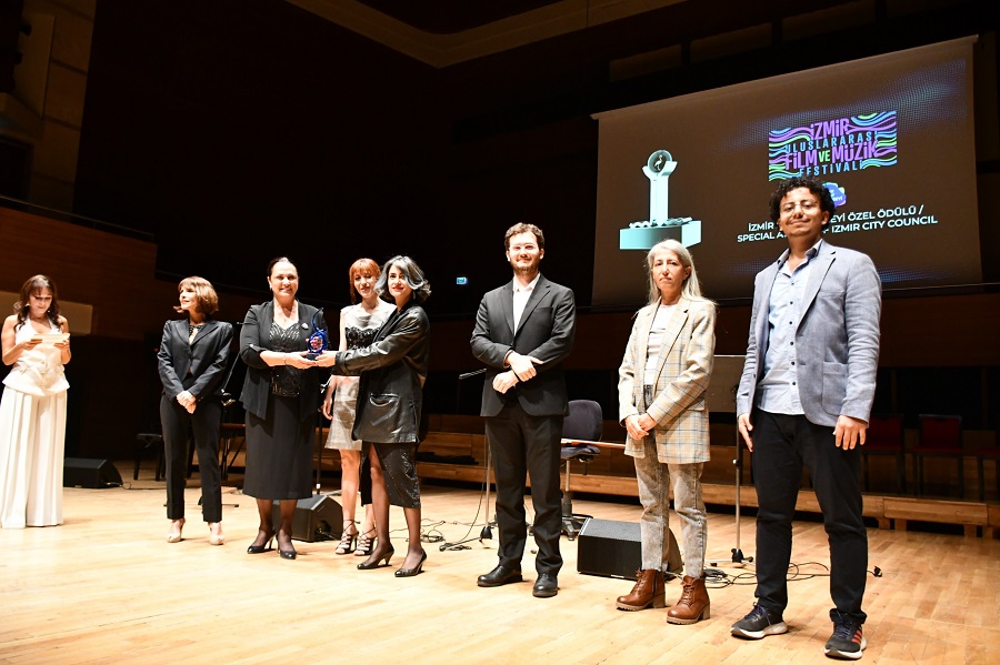 4. İzmir Uluslararası Film ve Müzik Festivali’nde ödüller sahiplerini buldu